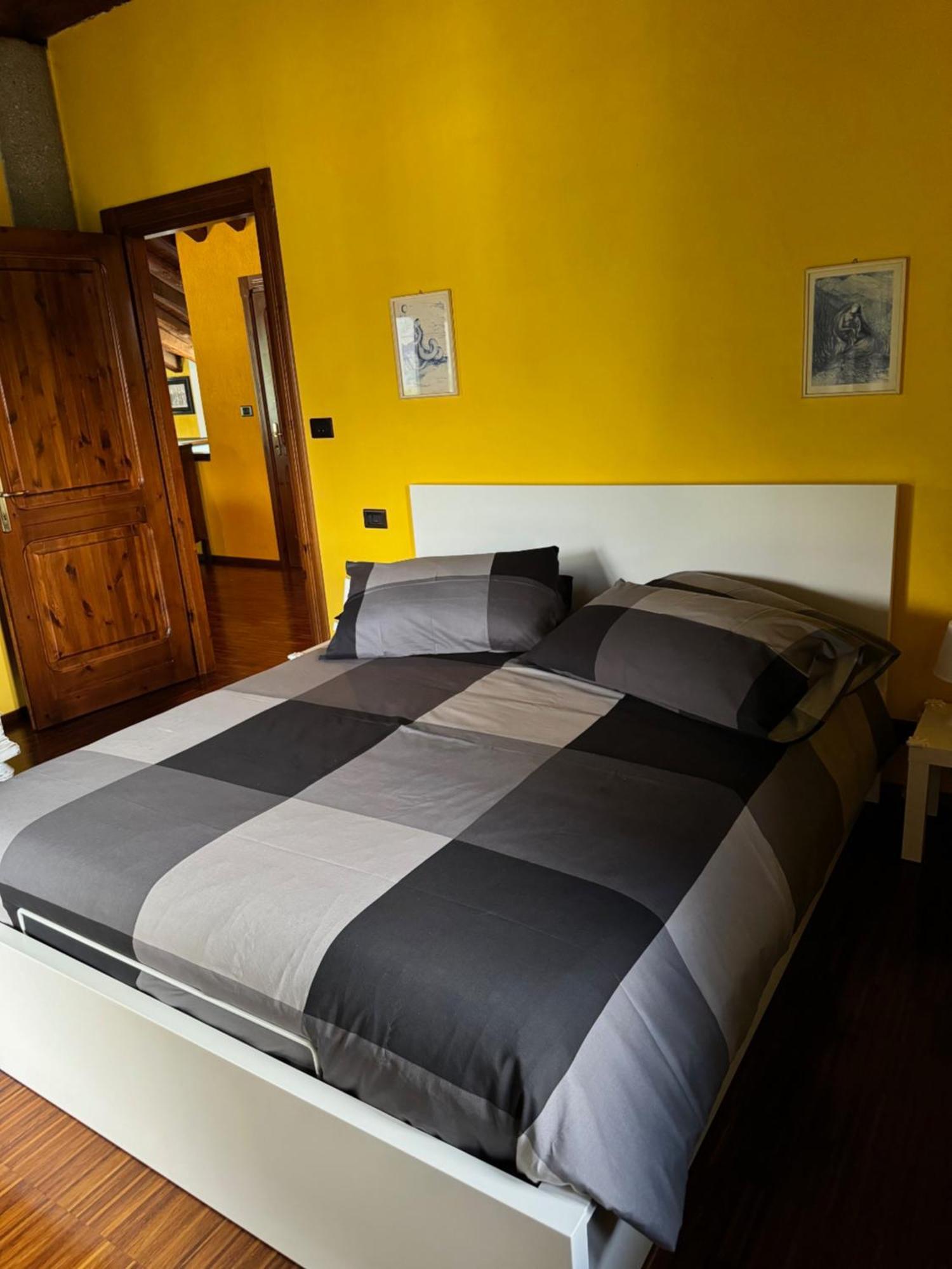 La Casa Di Nina - Traves Villa Pessinetto Dış mekan fotoğraf
